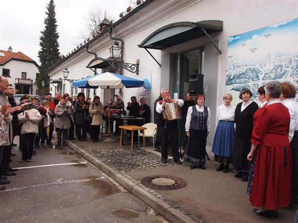 Predice pred vhodom v pisarno